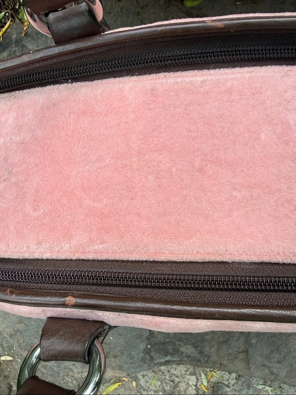 VINTAGE JUICY COUTURE “JUICY DRAMA QUEEN “ PINK VELOUR DOG CARRIER 💖🐶